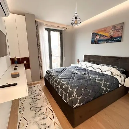 Lovely 1-bedroom In