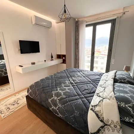 Apartment Lovely 1-bedroom In