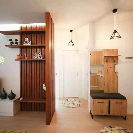 Lovely 1-bedroom In Tirana