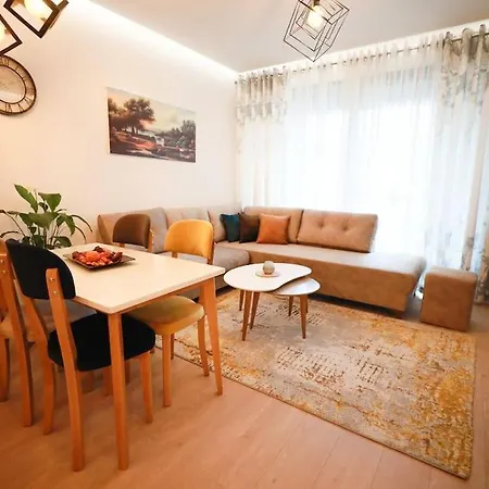 Apartment Lovely 1-bedroom In *